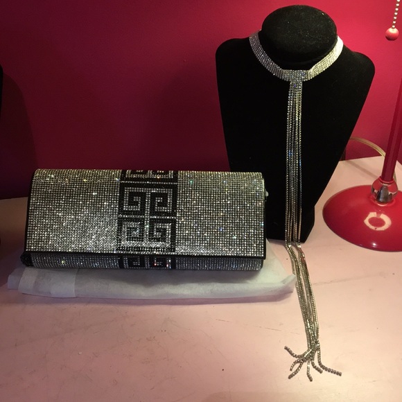 NWT Ladies bling clutch with bling choker - Picture 4 of 9